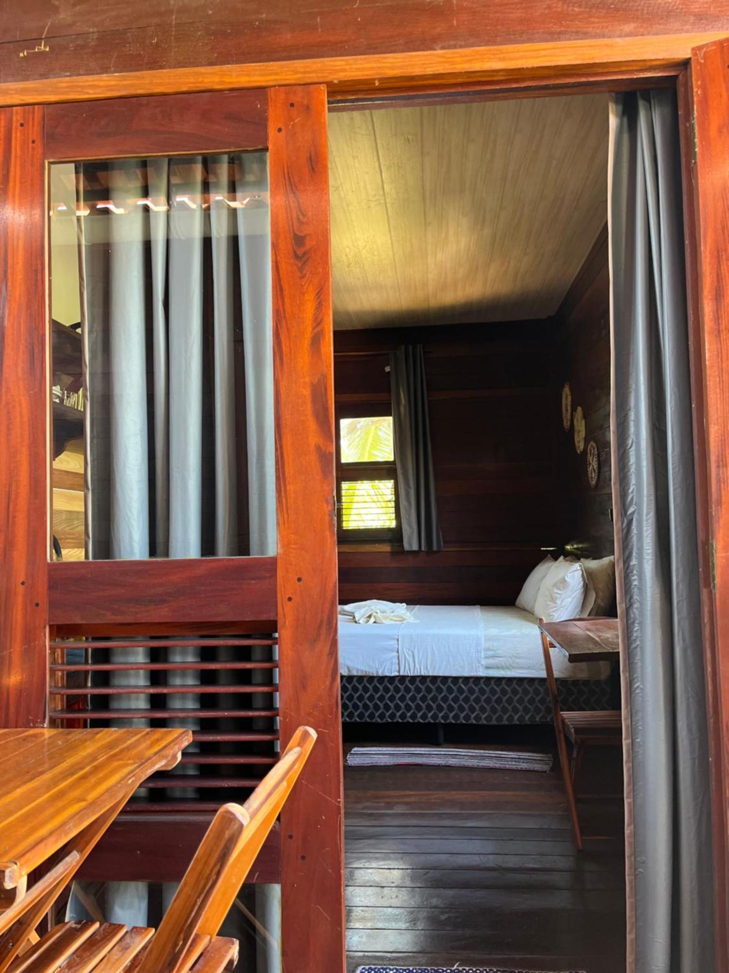 Hostal Paradise *
